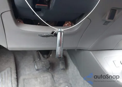 2010 Toyota Prius Iii from USA, damaged, VIN JTDKN3DU6A1003750